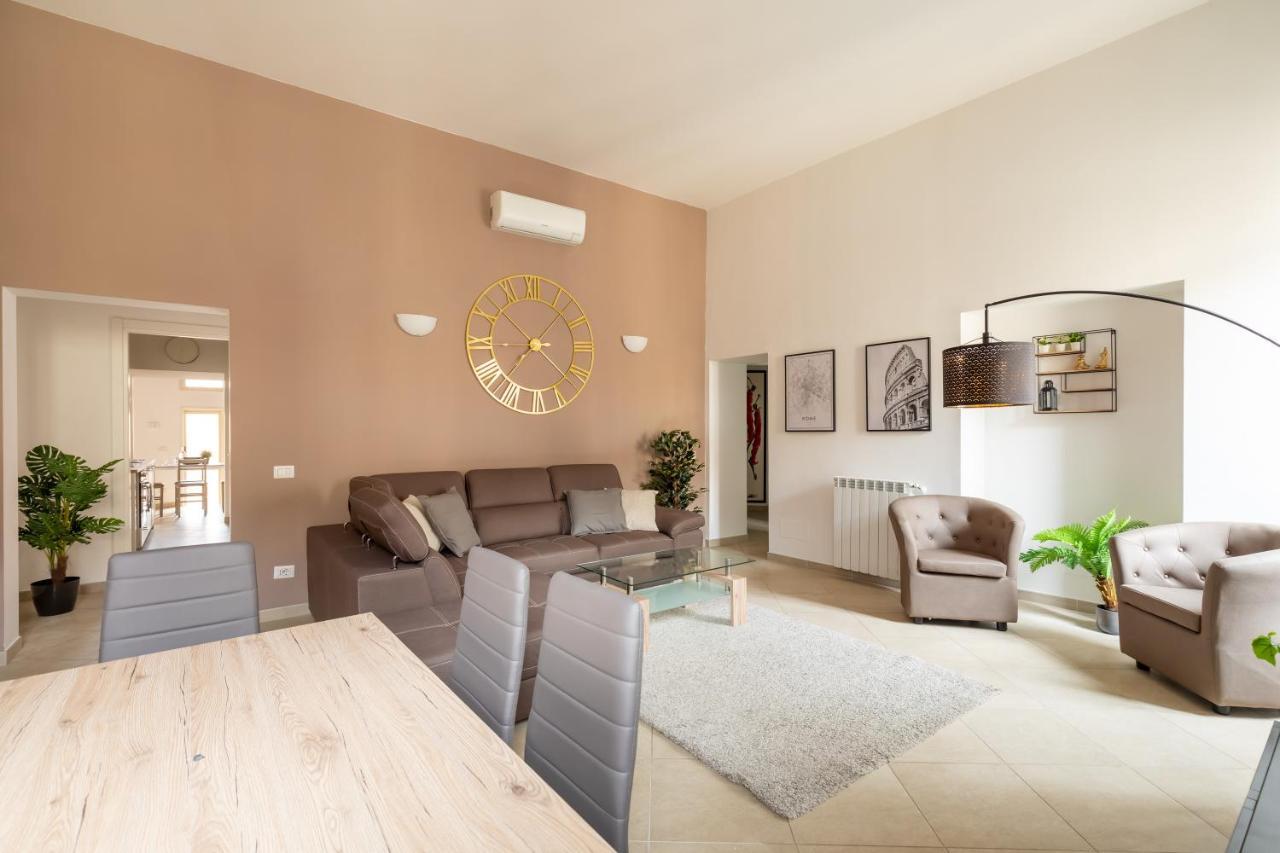 Residenza Piazza Di Spagna Apartment โรม ภายนอก รูปภาพ