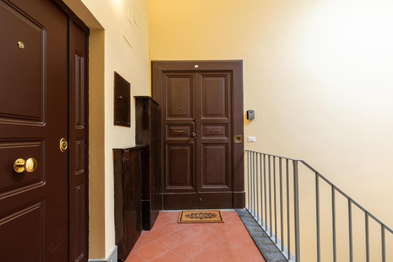 Residenza Piazza Di Spagna Apartment โรม ภายนอก รูปภาพ